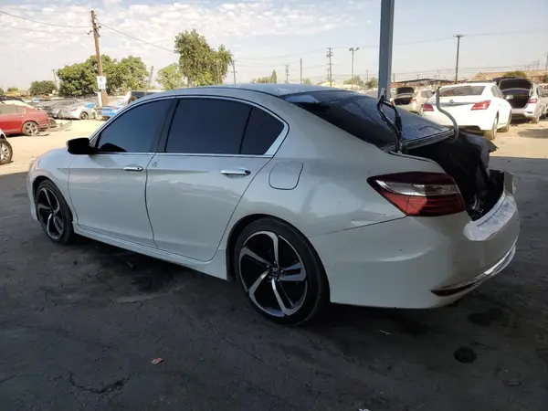 1HGCR2F50HA054245 2017 HONDA ACCORD - Image 2