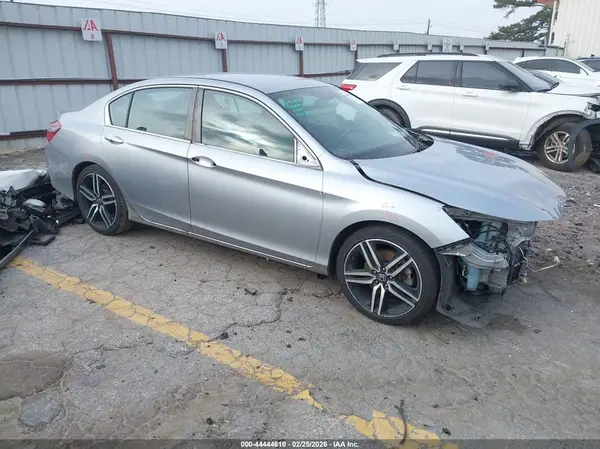 1HGCR2F50HA060417 2017 HONDA ACCORD - Image 1
