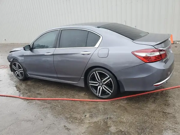 1HGCR2F50HA064998 2017 HONDA ACCORD - Image 2