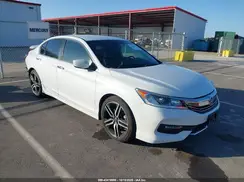 1HGCR2F50HA073524 2017 HONDA ACCORD