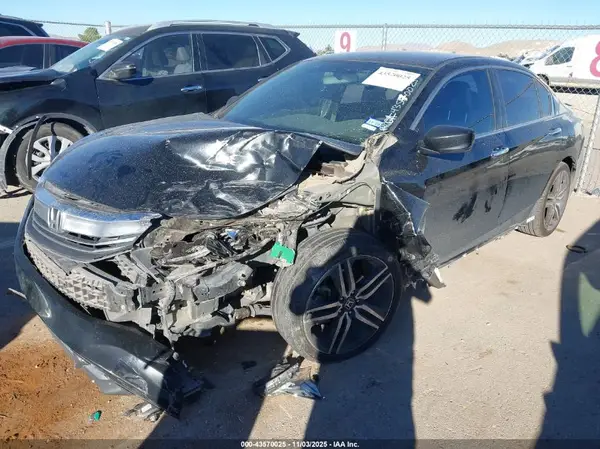 1HGCR2F50HA077251 2017 HONDA ACCORD - Image 2
