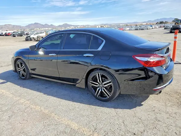 1HGCR2F50HA082725 2017 HONDA ACCORD - Image 2