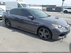 1HGCR2F50HA092316 2017 HONDA ACCORD