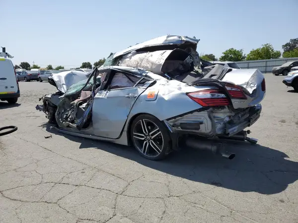 1HGCR2F50HA101094 2017 HONDA ACCORD - Image 2