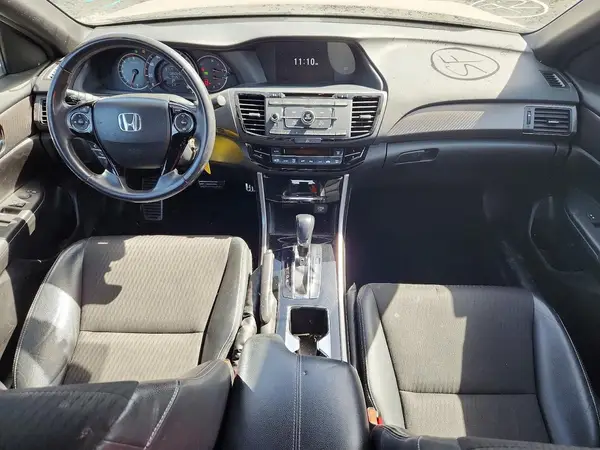 1HGCR2F50HA102035 2017 HONDA ACCORD - Image 8