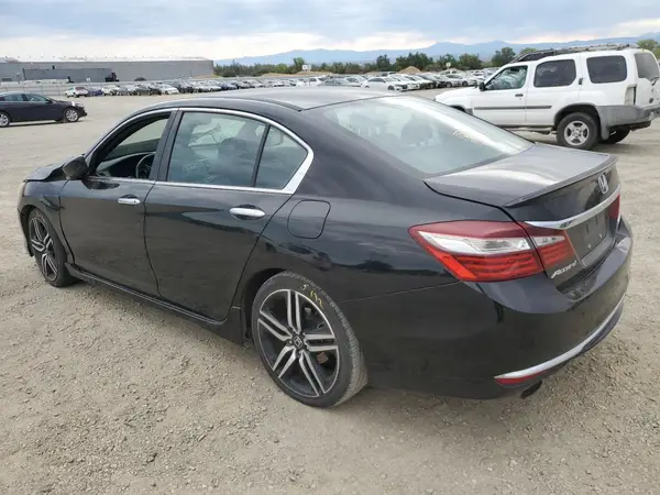 1HGCR2F50HA127582 2017 HONDA ACCORD - Image 2
