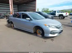 1HGCR2F50HA158606 2017 HONDA ACCORD