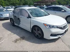 1HGCR2F50HA160758 2017 HONDA ACCORD