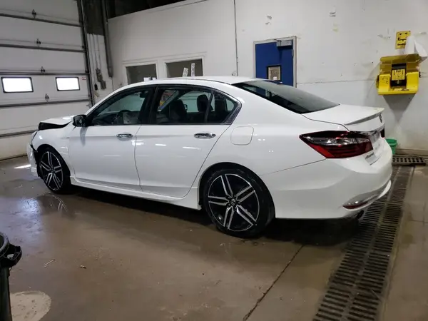 1HGCR2F50HA171243 2017 HONDA ACCORD - Image 2