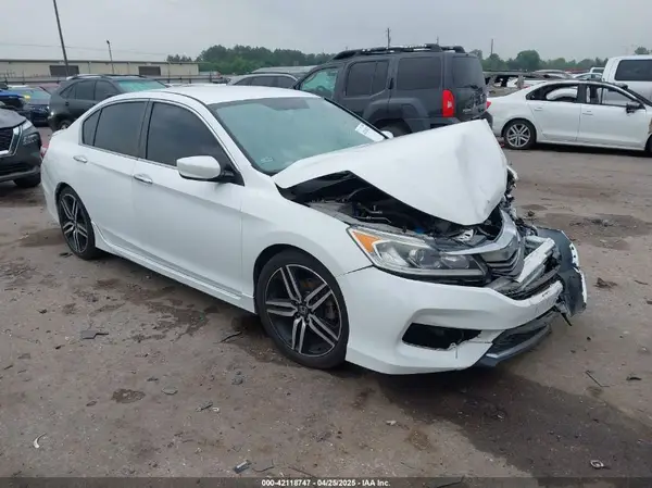 1HGCR2F50HA183599 2017 HONDA ACCORD - Image 1