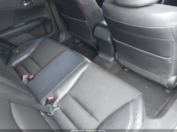 1HGCR2F50HA183599 2017 HONDA ACCORD - Image 8