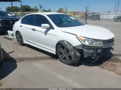 1HGCR2F50HA195221 2017 HONDA ACCORD