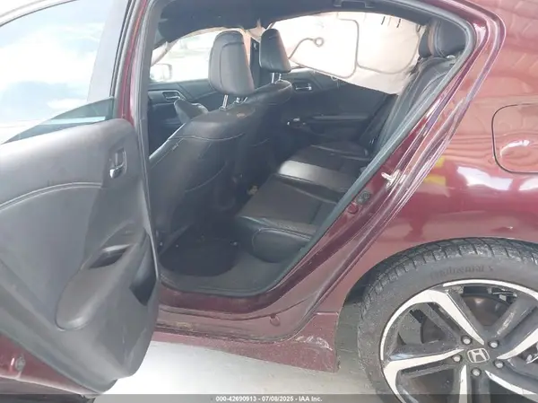 1HGCR2F50HA218013 2017 HONDA ACCORD - Image 8