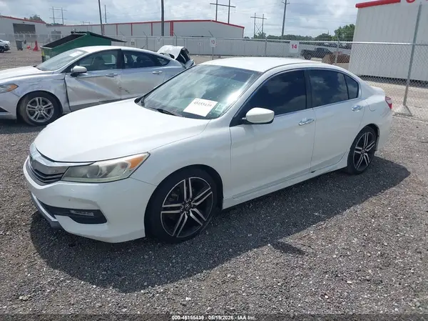 1HGCR2F50HA219355 2017 HONDA ACCORD - Image 2