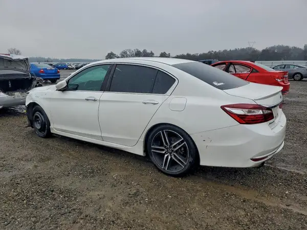 1HGCR2F50HA225205 2017 HONDA ACCORD - Image 2