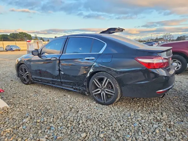 1HGCR2F50HA229898 2017 HONDA ACCORD - Image 2