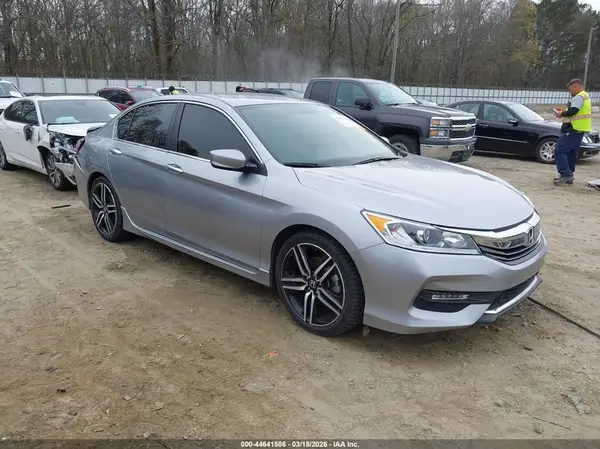 1HGCR2F50HA237810 2017 HONDA ACCORD - Image 1