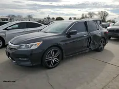 1HGCR2F50HA238701 2017 HONDA ACCORD