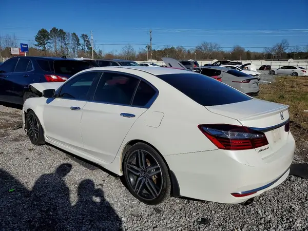 1HGCR2F50HA242697 2017 HONDA ACCORD - Image 2