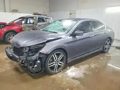 1HGCR2F50HA260374 2017 HONDA ACCORD
