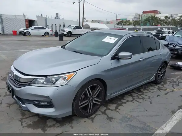 1HGCR2F50HA261511 2017 HONDA ACCORD - Image 2