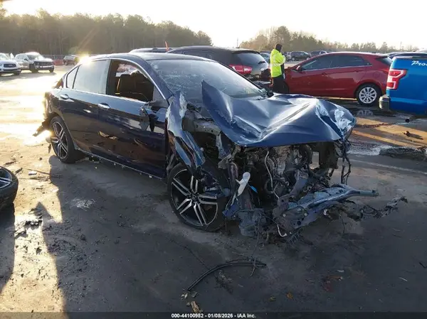 1HGCR2F50HA262626 2017 HONDA ACCORD - Image 1