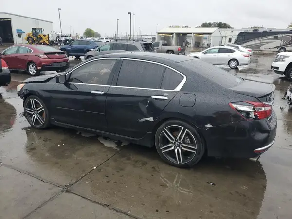 1HGCR2F50HA276493 2017 HONDA ACCORD - Image 2