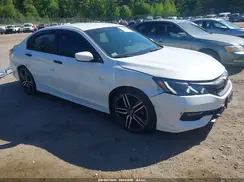 1HGCR2F50HA279197 2017 HONDA ACCORD