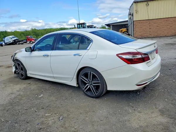 1HGCR2F50HA279863 2017 HONDA ACCORD - Image 2