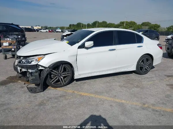 1HGCR2F50HA281936 2017 HONDA ACCORD - Image 2