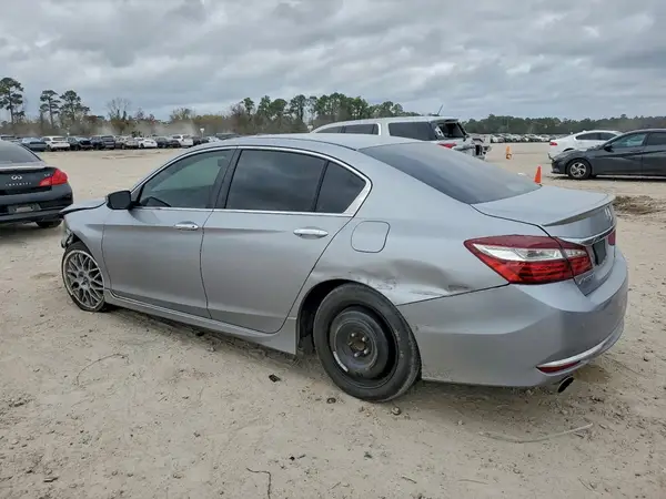 1HGCR2F50HA293469 2017 HONDA ACCORD - Image 2