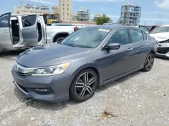1HGCR2F50HA293763 2017 HONDA ACCORD