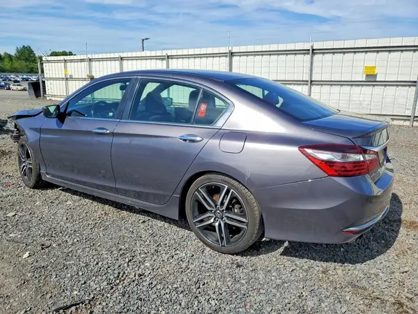 1HGCR2F50HA295237 2017 HONDA ACCORD - Image 2