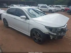 1HGCR2F50HA305748 2017 HONDA ACCORD