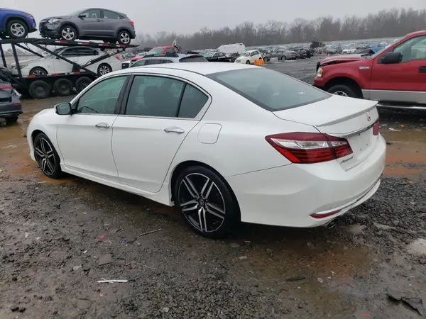 1HGCR2F50HA308407 2017 HONDA ACCORD - Image 2