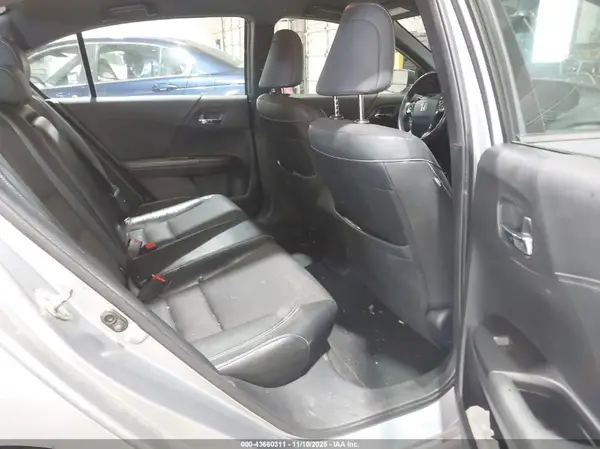 1HGCR2F51GA047674 2016 HONDA ACCORD - Image 8