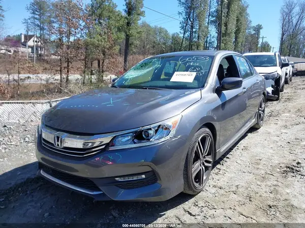 1HGCR2F51GA056861 2016 HONDA ACCORD - Image 2