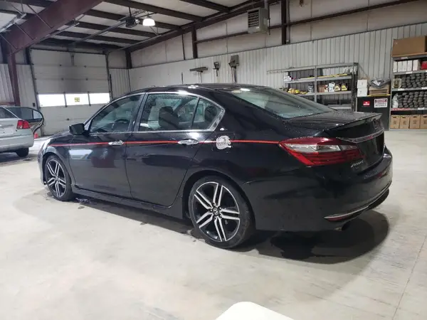 1HGCR2F51GA077712 2016 HONDA ACCORD - Image 2