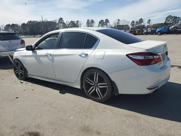 1HGCR2F51GA097295 2016 HONDA ACCORD - Image 2