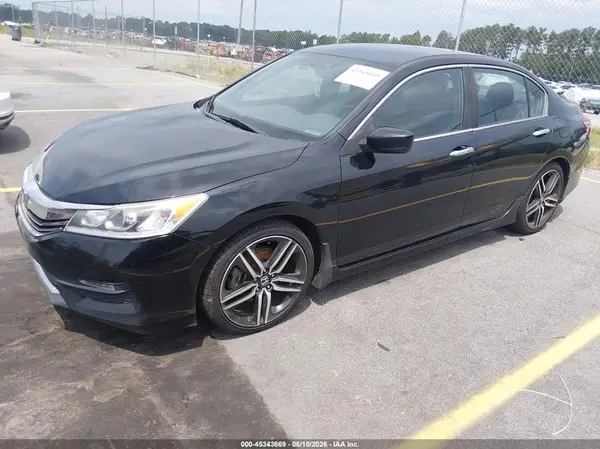 1HGCR2F51GA107940 2016 HONDA ACCORD - Image 2