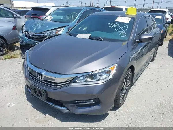 1HGCR2F51GA113446 2016 HONDA ACCORD - Image 2