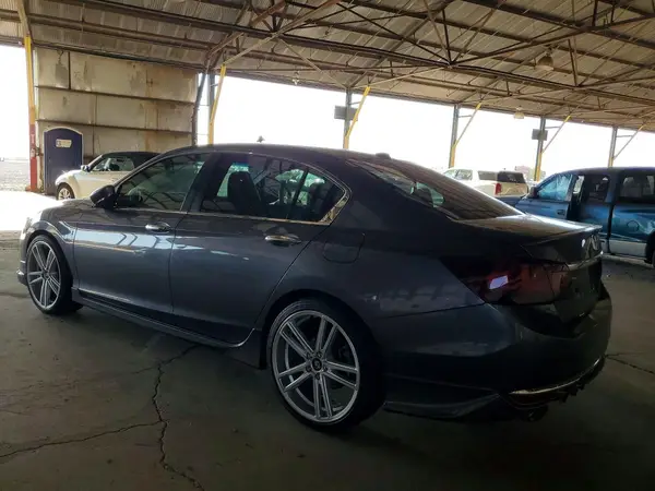 1HGCR2F51GA118422 2016 HONDA ACCORD - Image 2