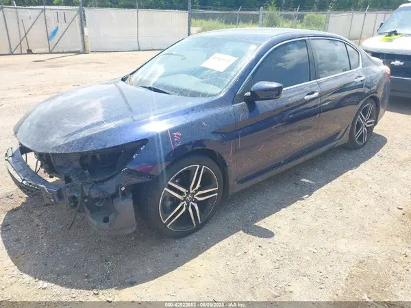 1HGCR2F51GA121630 2016 HONDA ACCORD - Image 2