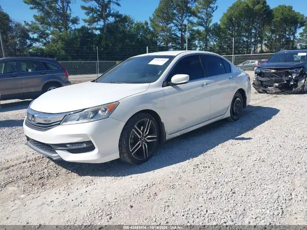 1HGCR2F51GA126455 2016 HONDA ACCORD - Image 2