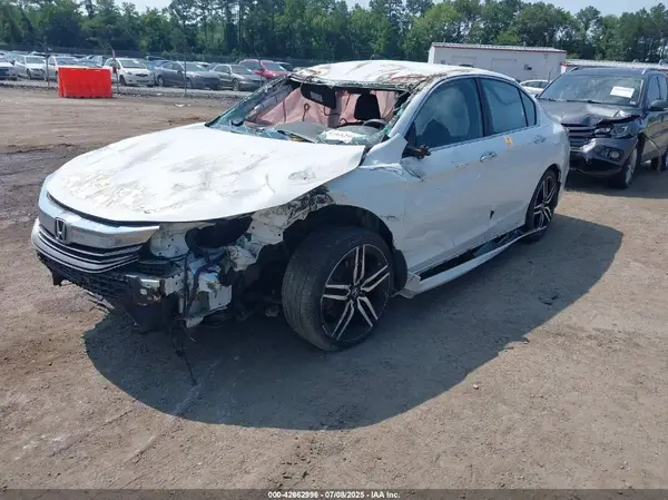 1HGCR2F51GA151646 2016 HONDA ACCORD - Image 2