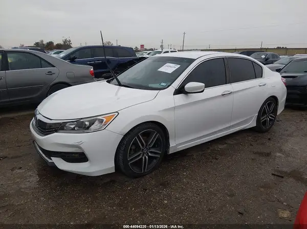 1HGCR2F51GA153025 2016 HONDA ACCORD - Image 2