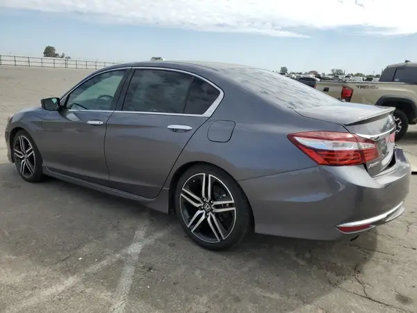 1HGCR2F51GA154384 2016 HONDA ACCORD - Image 2