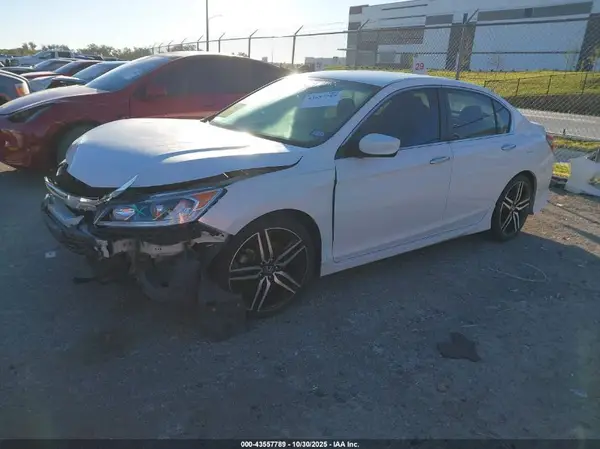 1HGCR2F51GA177681 2016 HONDA ACCORD - Image 2