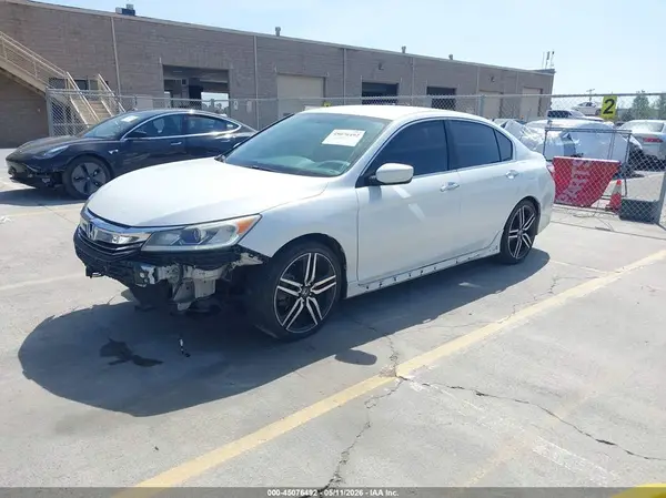 1HGCR2F51GA180290 2016 HONDA ACCORD - Image 2