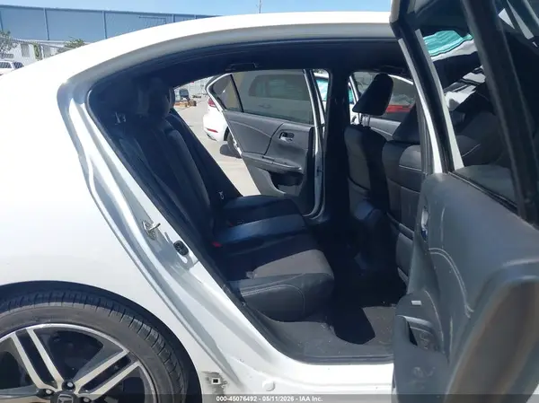 1HGCR2F51GA180290 2016 HONDA ACCORD - Image 8